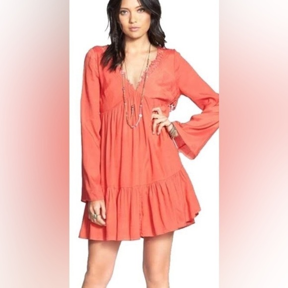 Free People Dresses & Skirts - Free People Gentle Dreamer Pink Coral Long Sleeve Crochet Lace Mini Dress Small